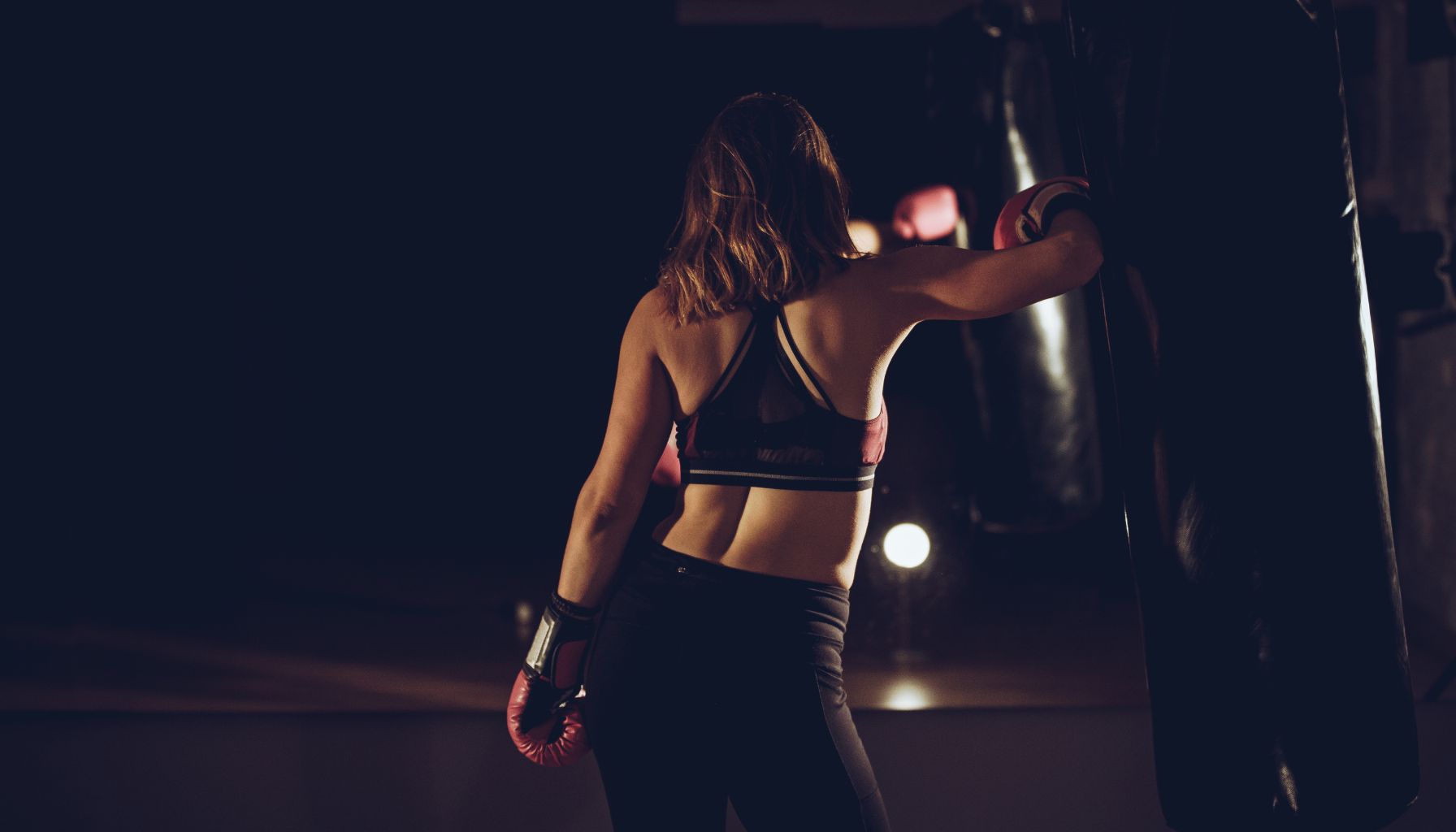 Una mujer hace Fit&Box